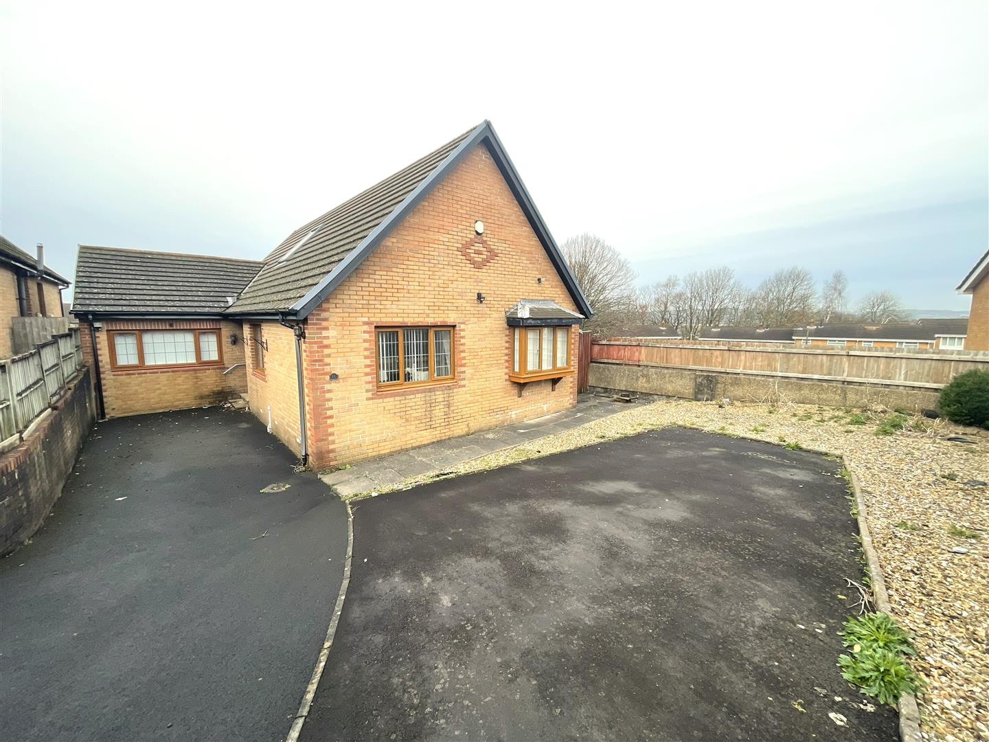 Whitley Road, Loughor, Swansea, SA4 6SS